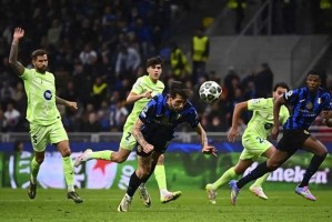 皇马西甲翻盘巴萨别乐观！弗里克手下有奇兵：能锁死姆巴佩&amp;小熊